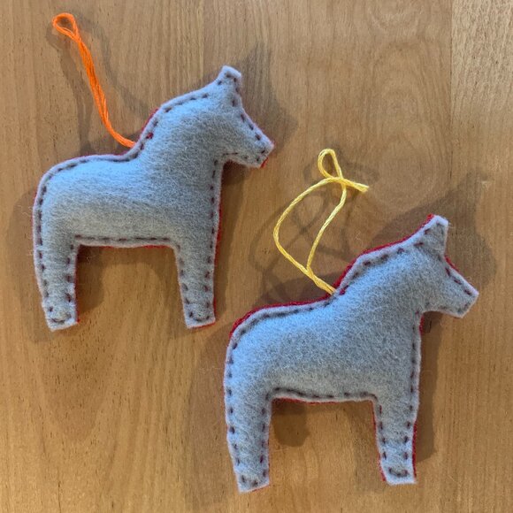 DALA HORSE Hand Embroidered Ornaments. NEW (Lot 9) - Picture 3 of 4